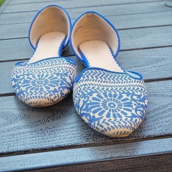 Women's Restricted, D’Orsay Glory Blue Flat blue and tan 6.5 - Picture 9 of 17